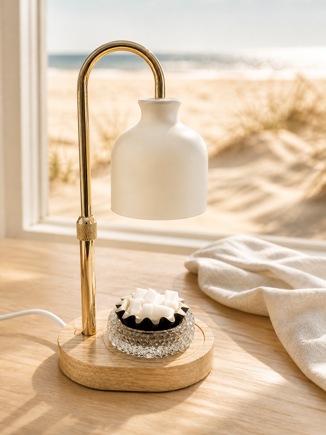 SUNLIT SANDS